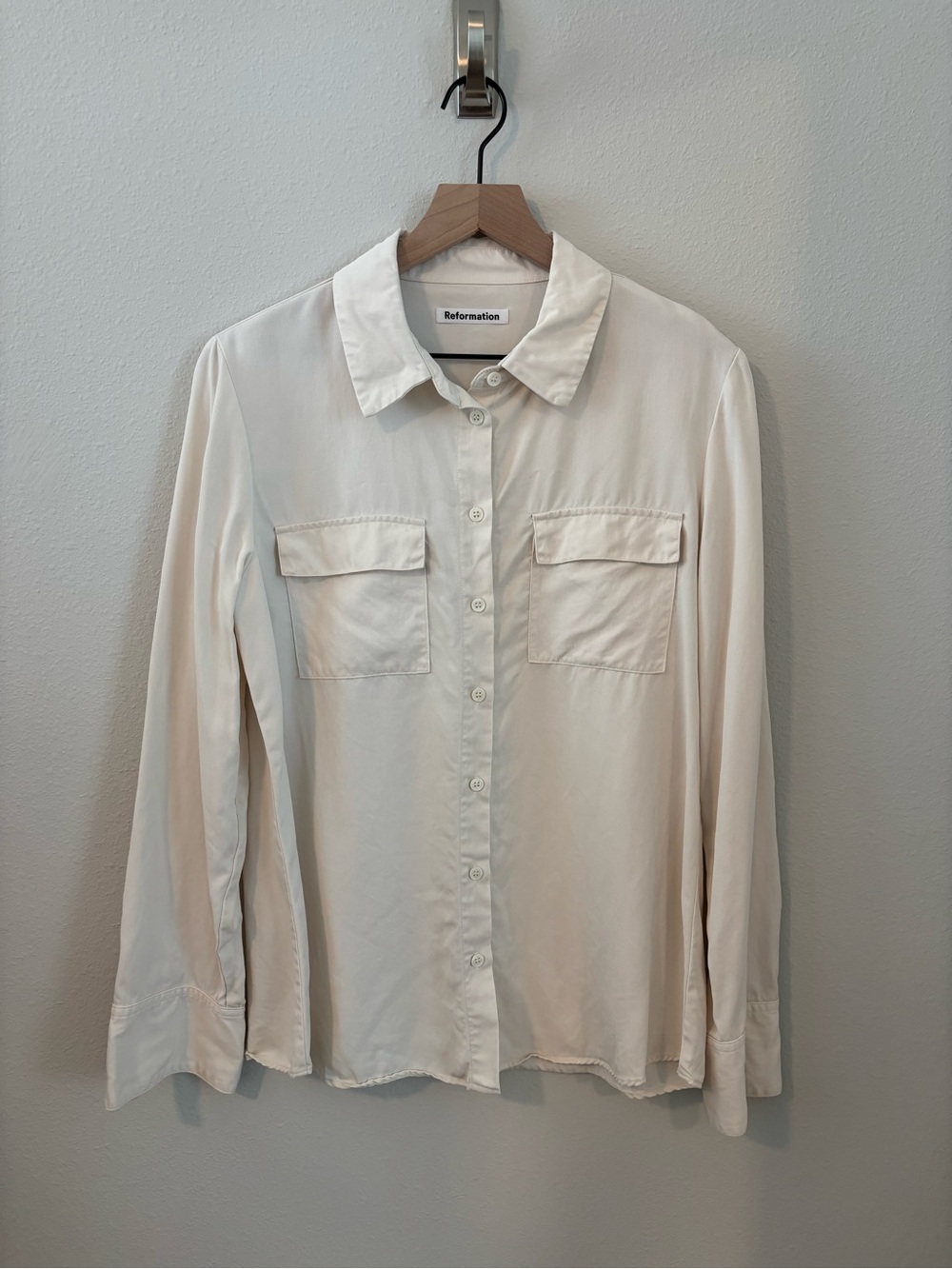 Reformation button down shirt - Picture 4 of 8